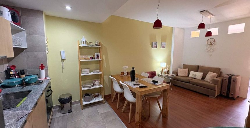 Monoambiente dividido en venta - Luminoso