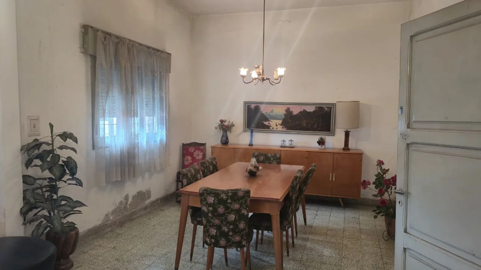 Casa de 5 ambientes en venta en Salta, Macrocentro. Buenos Aires 800, foto 2