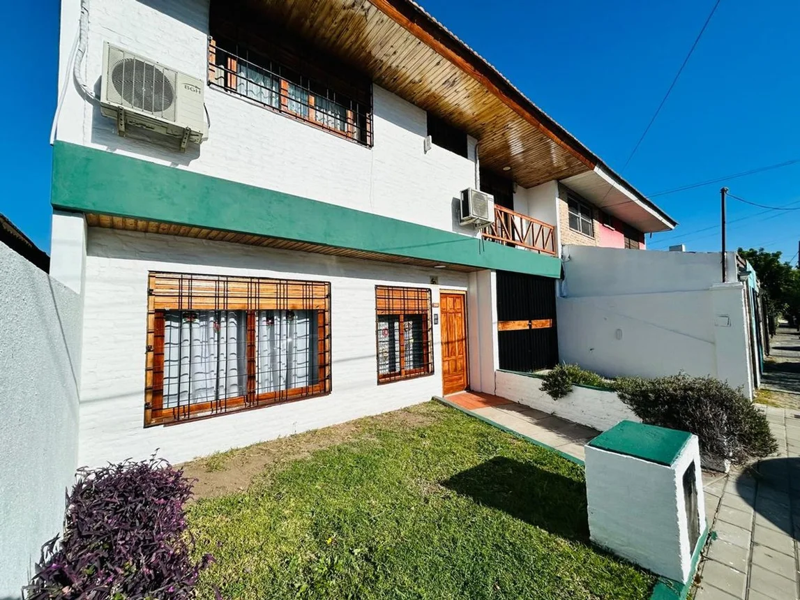 PH de 5 ambientes en venta en Temperley, San Carlos 400, foto 2