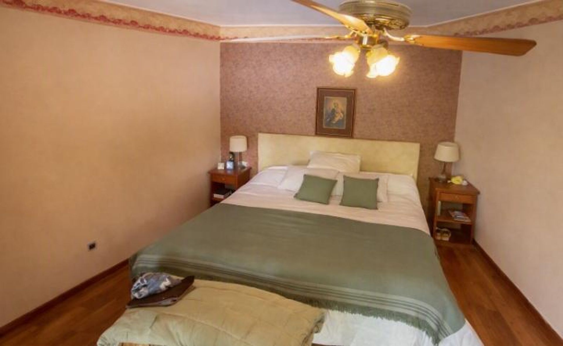 CASA EN VENTA CON PILETA ZONA MONUMENTO A GÜEMES - foto 6