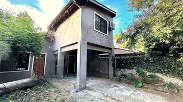 VENTA CASA 5 AMB. GARAGE PARQUE BELLA VISTA