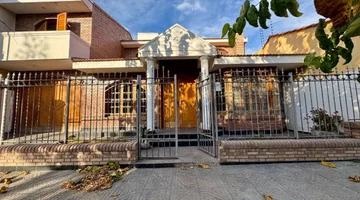 Casa de 4 habitaciones en venta en Dorrego