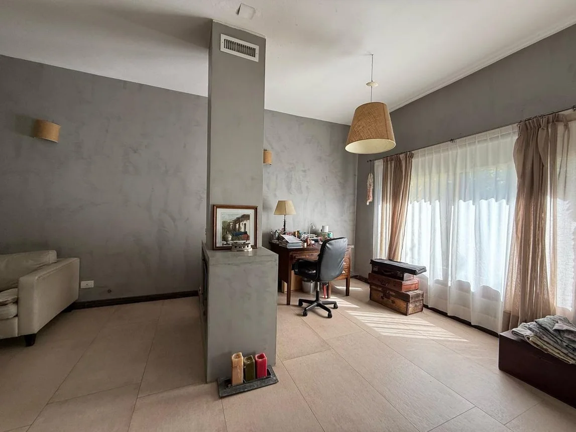 Casa en venta en Castelar, foto 5