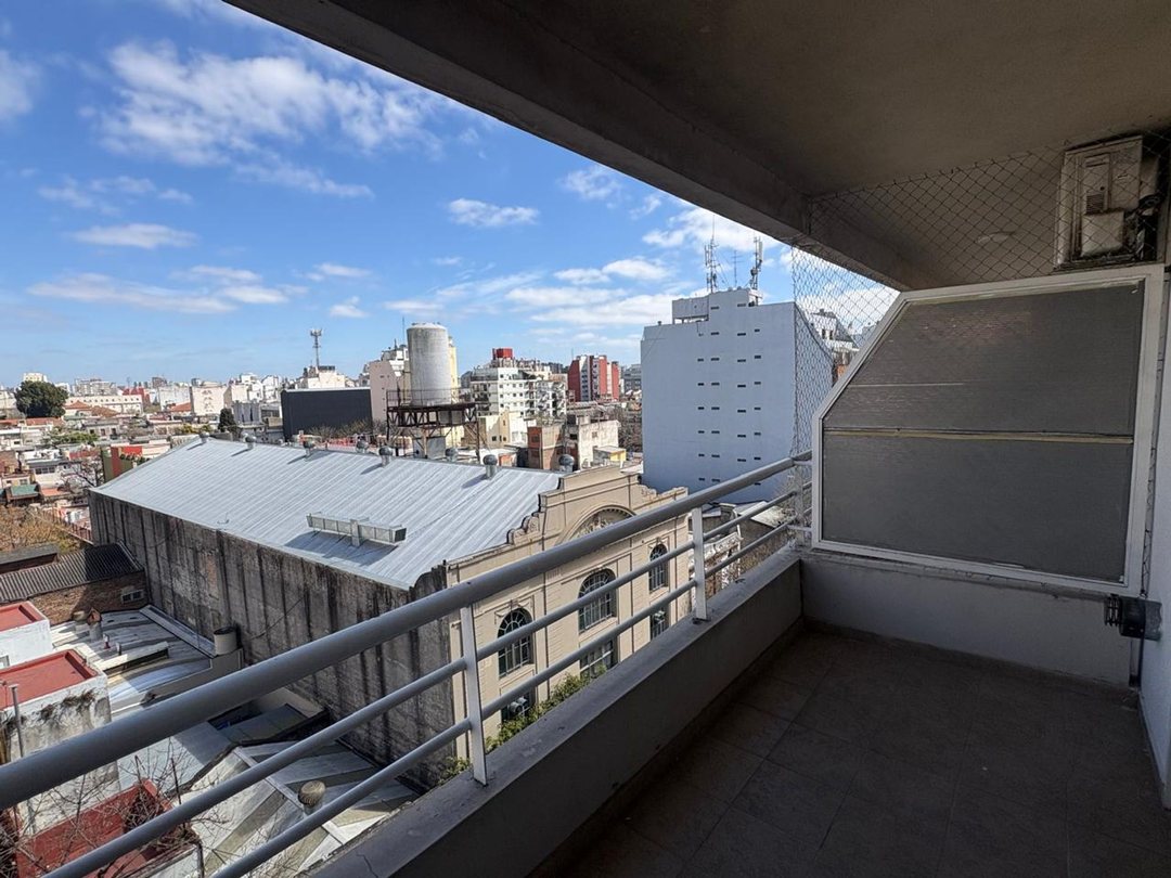 Venta monoambiente con amenities en Balvanera