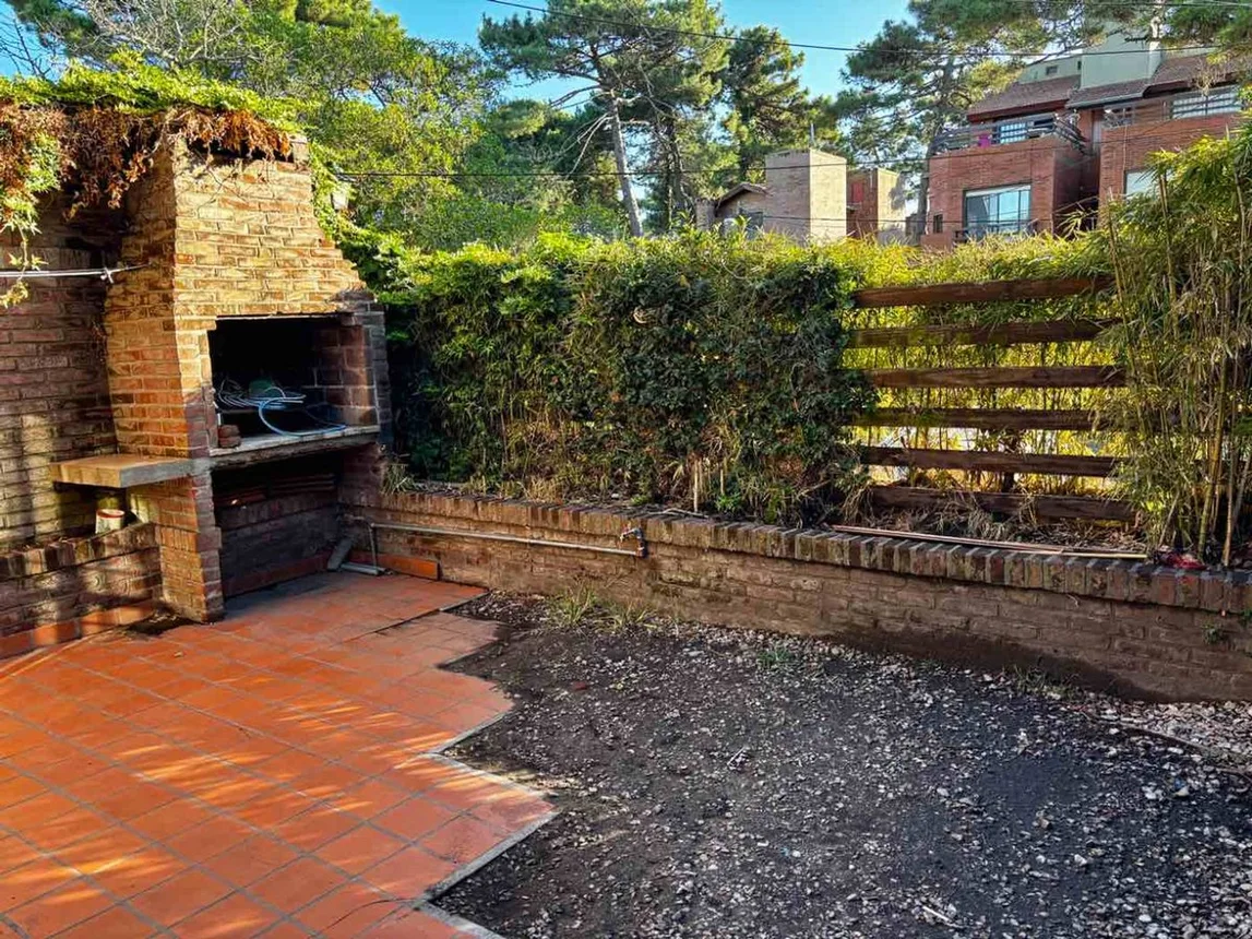 Casa dúplex de 3 ambientes en venta en Pinamar, De la Merluza 1000, foto 3