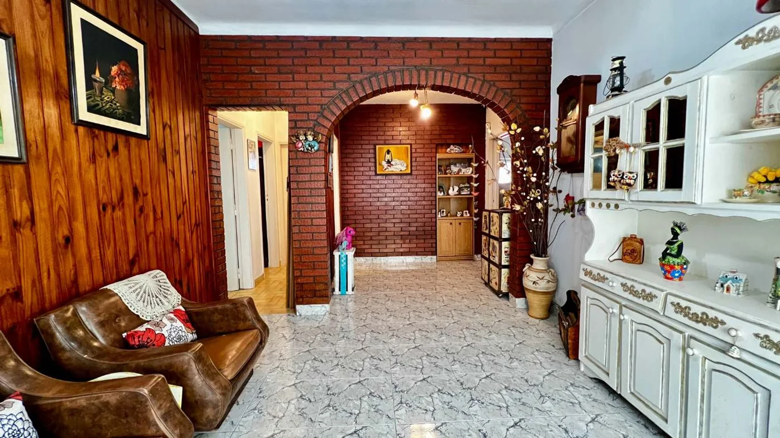 Casa de 4 ambientes en venta en Longchamps, Provincia de Chaco 1400