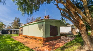 Alquiler casa dos dormitorios San Luis con garage