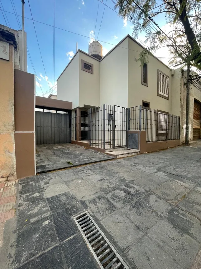 PH de 3 ambientes en venta en Córdoba, Ambrosio Cramer 800