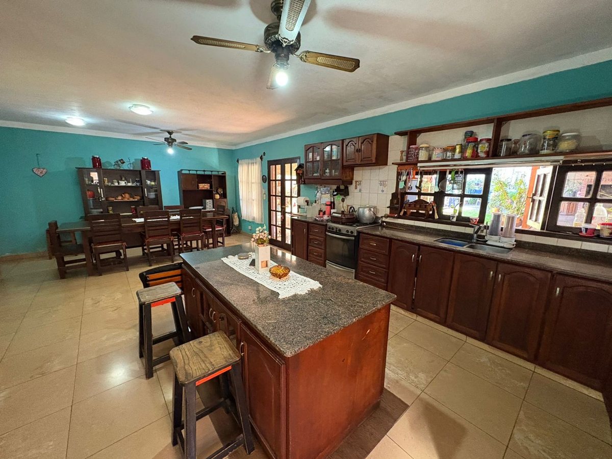 CASA 4 DORMITORIOS VENTA GRAND BOURG SALTA - foto 9