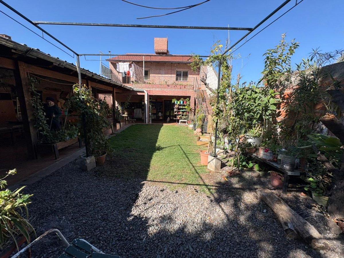 CASA 4 DORMITORIOS VENTA GRAND BOURG SALTA - foto 3