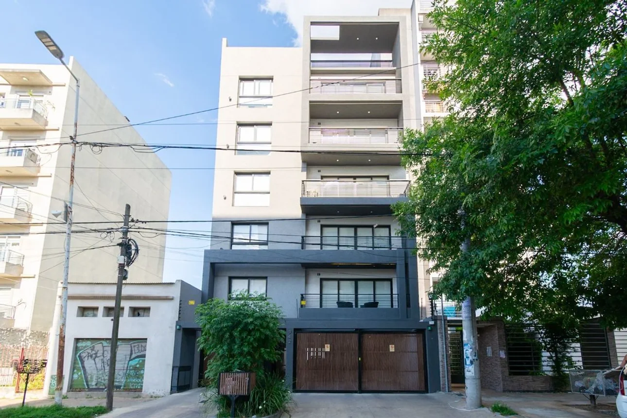 Departamento de 2 ambientes en alquiler en Morón, 9 de Julio 900