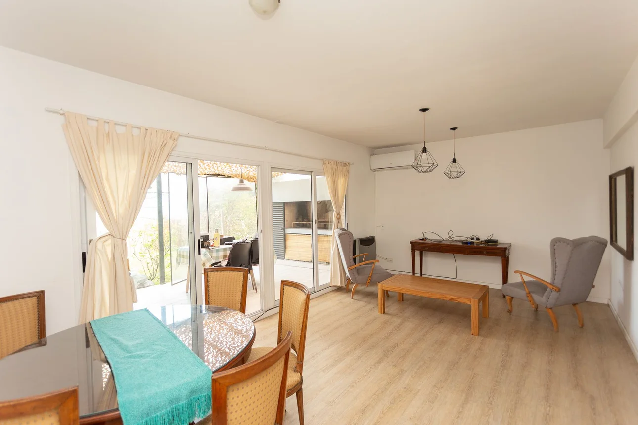 Dúplex en venta en Pilar, foto 3