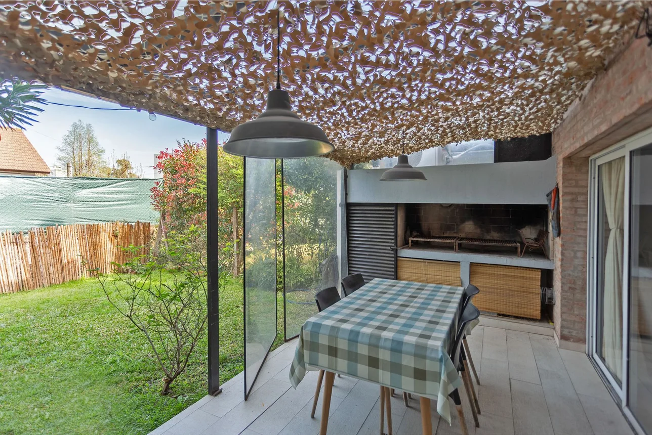 Dúplex en venta en Pilar