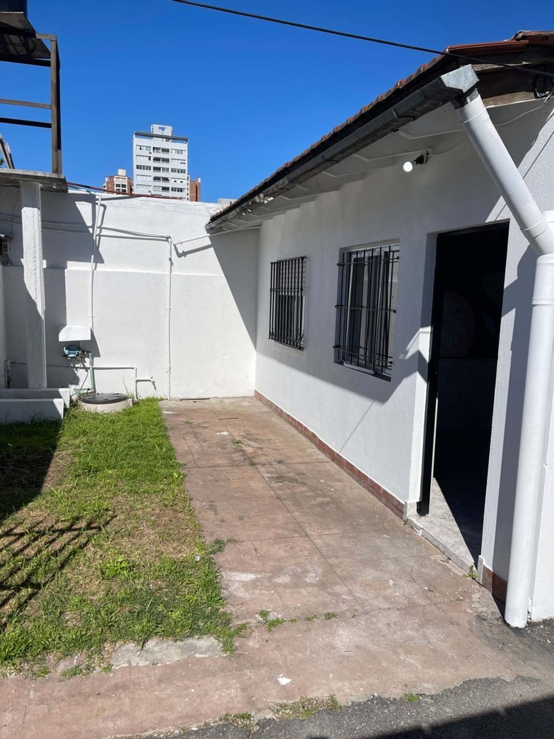 ALQUILER PH TRES AMBIENTES C/GUARDACOCHE SM, MUÑIZ