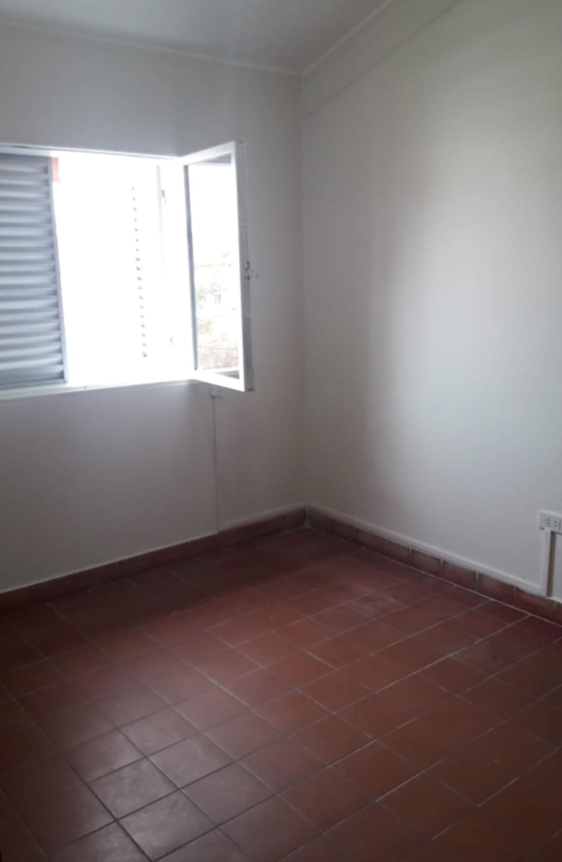 DEPARTAMENTO ALQUILER 3 DORMITORIOS EN ZONA NORTE - foto 3