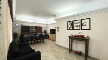 Venta casa 3 ambientes en el centro de Cañuelas