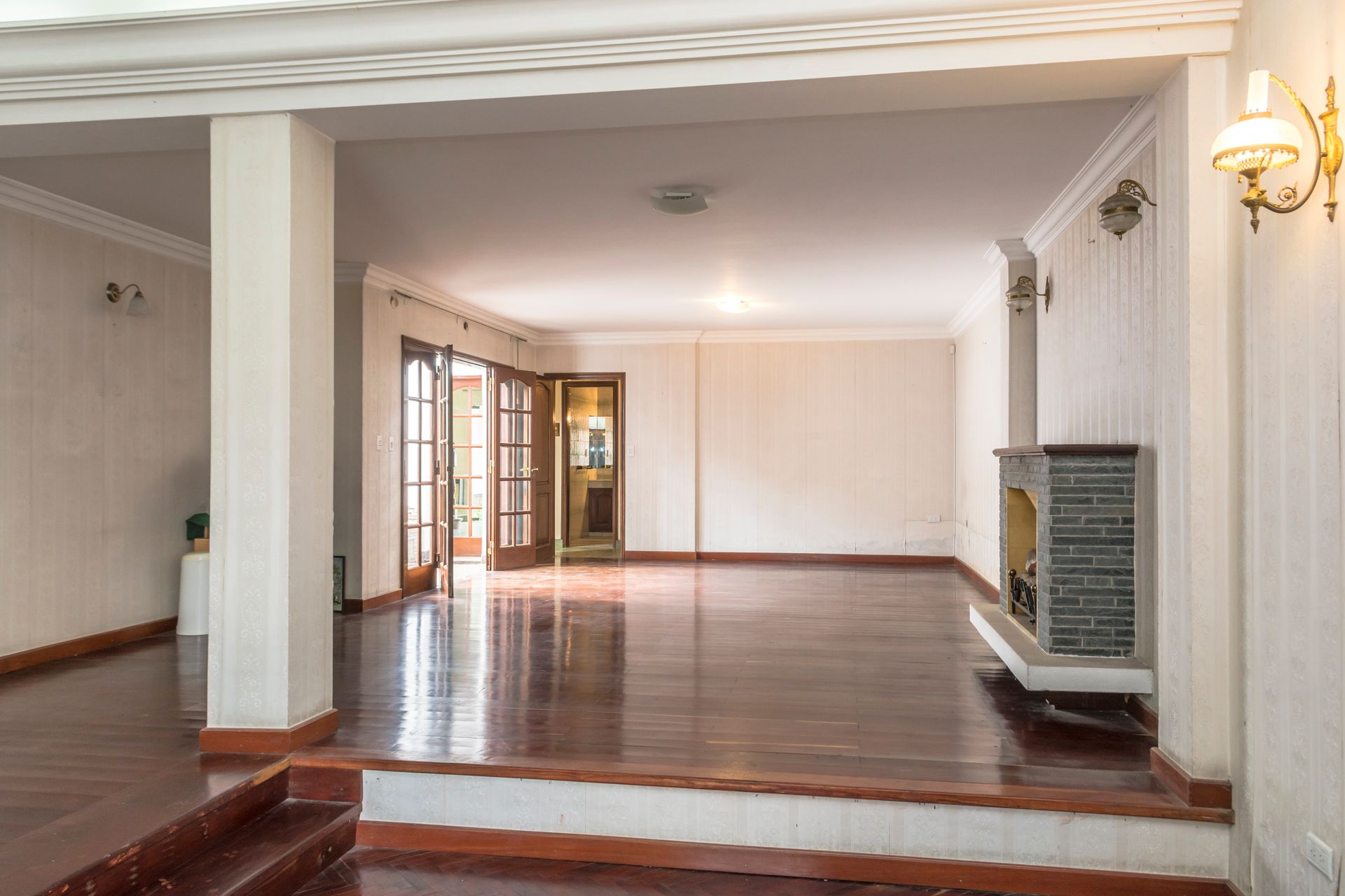 CASA 4 DORMITORIOS VENTA MACROCENTRO SALTA - foto 4