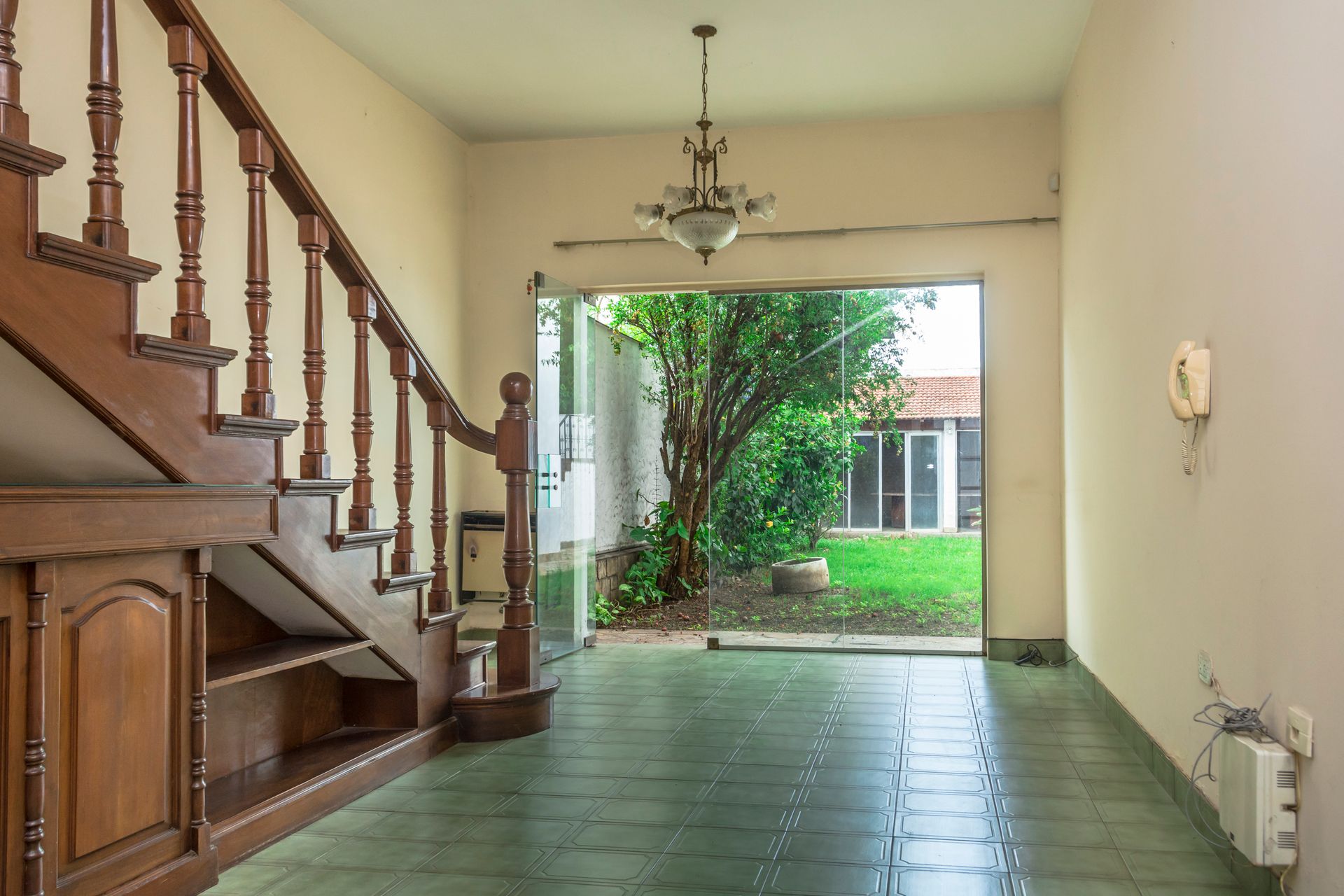 CASA 4 DORMITORIOS VENTA MACROCENTRO SALTA - foto 9