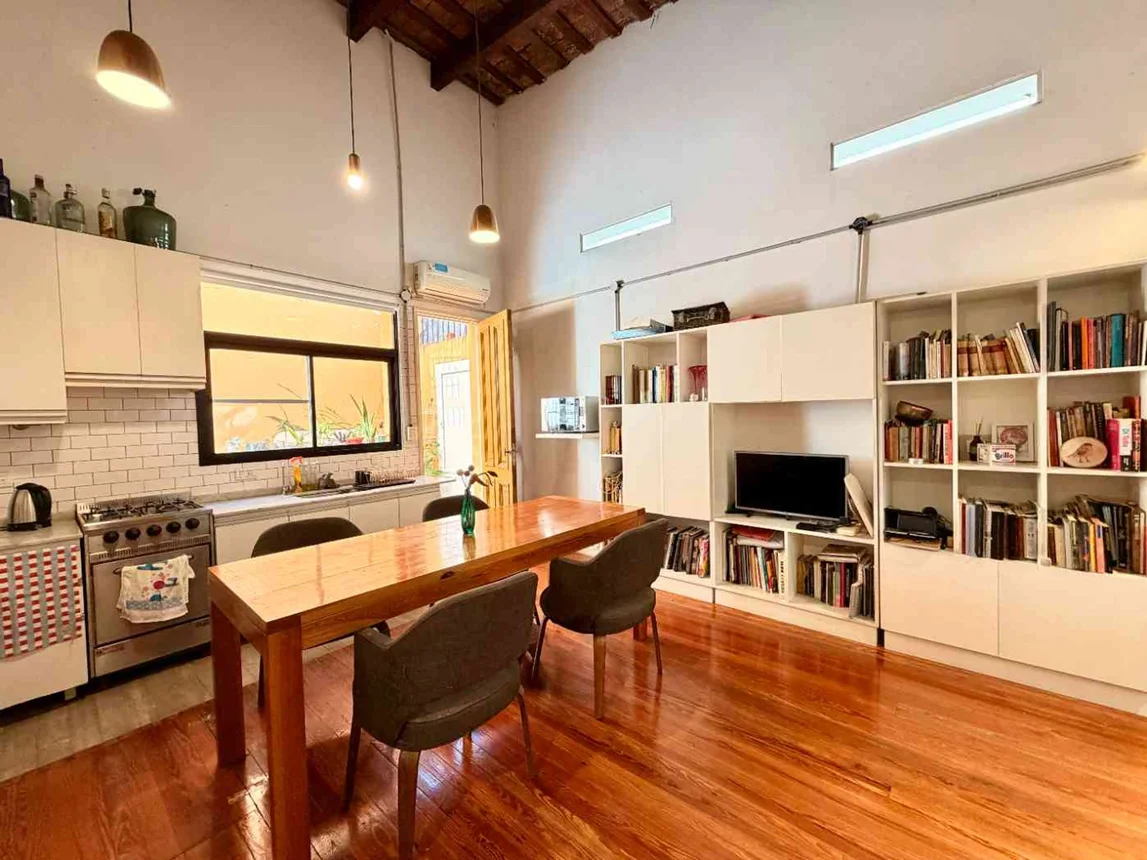 PH de 5 ambientes en venta en Villa Urquiza, Nahuel Huapi 4700