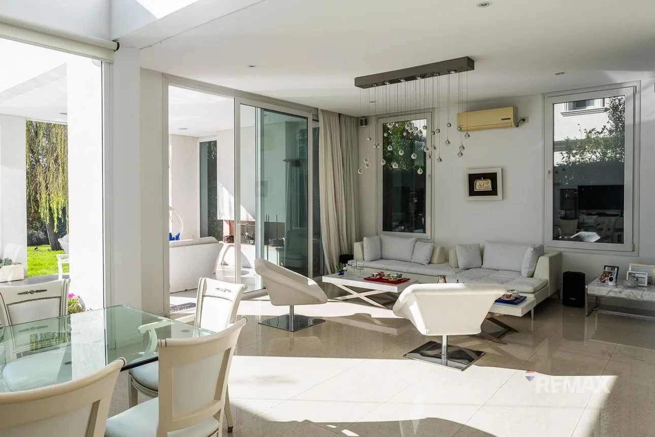 Casa alquiler 7 ambientes en barrio golf nordelta, foto 2