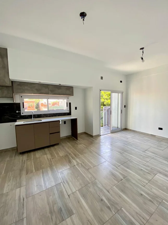 Departamento en venta en Villa Luzuriaga, foto 2