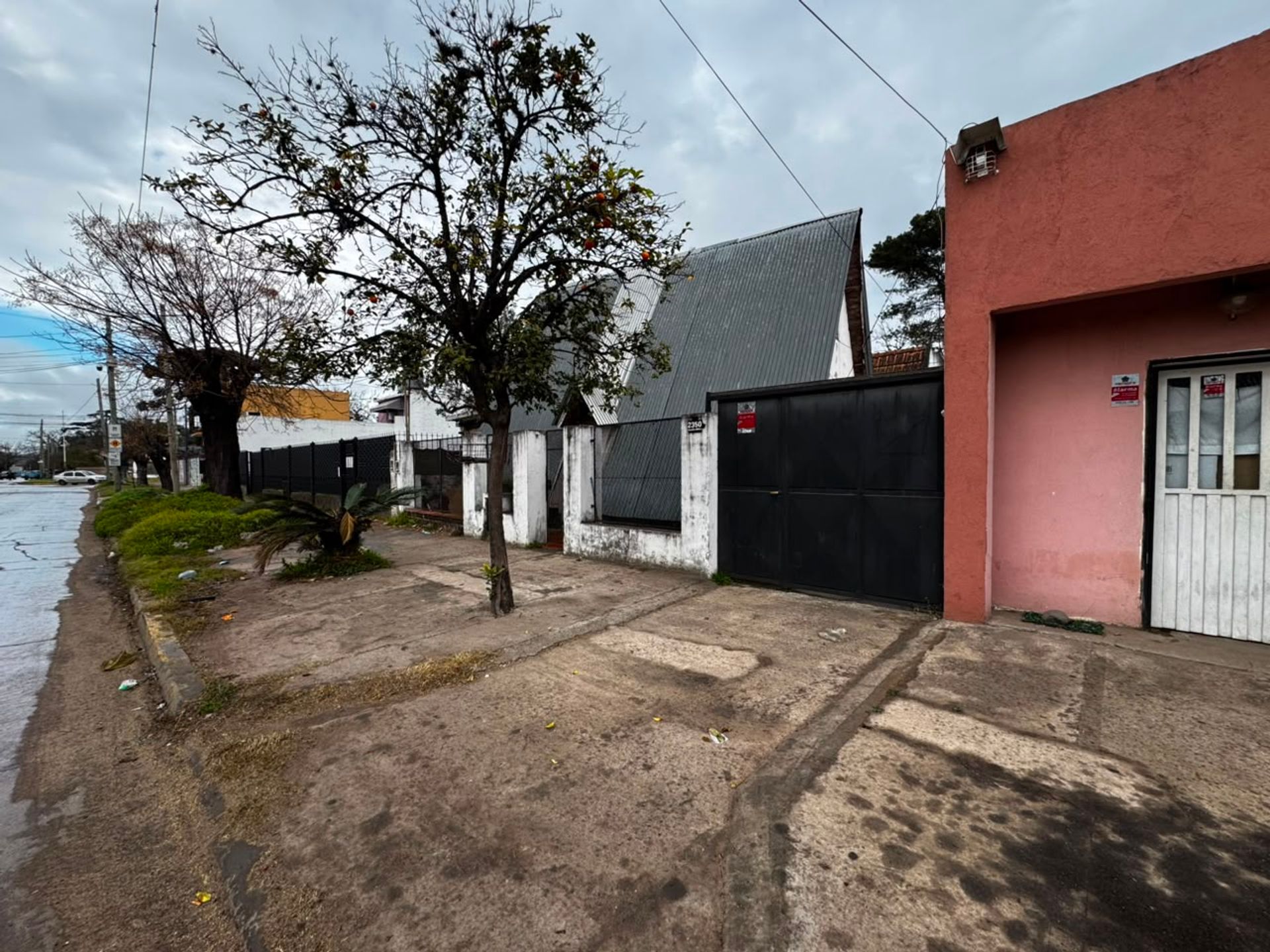 Foto 5 — VENTA BLOCK CASA OPORTUNIDAD MORENO LOTE 1100 MTS