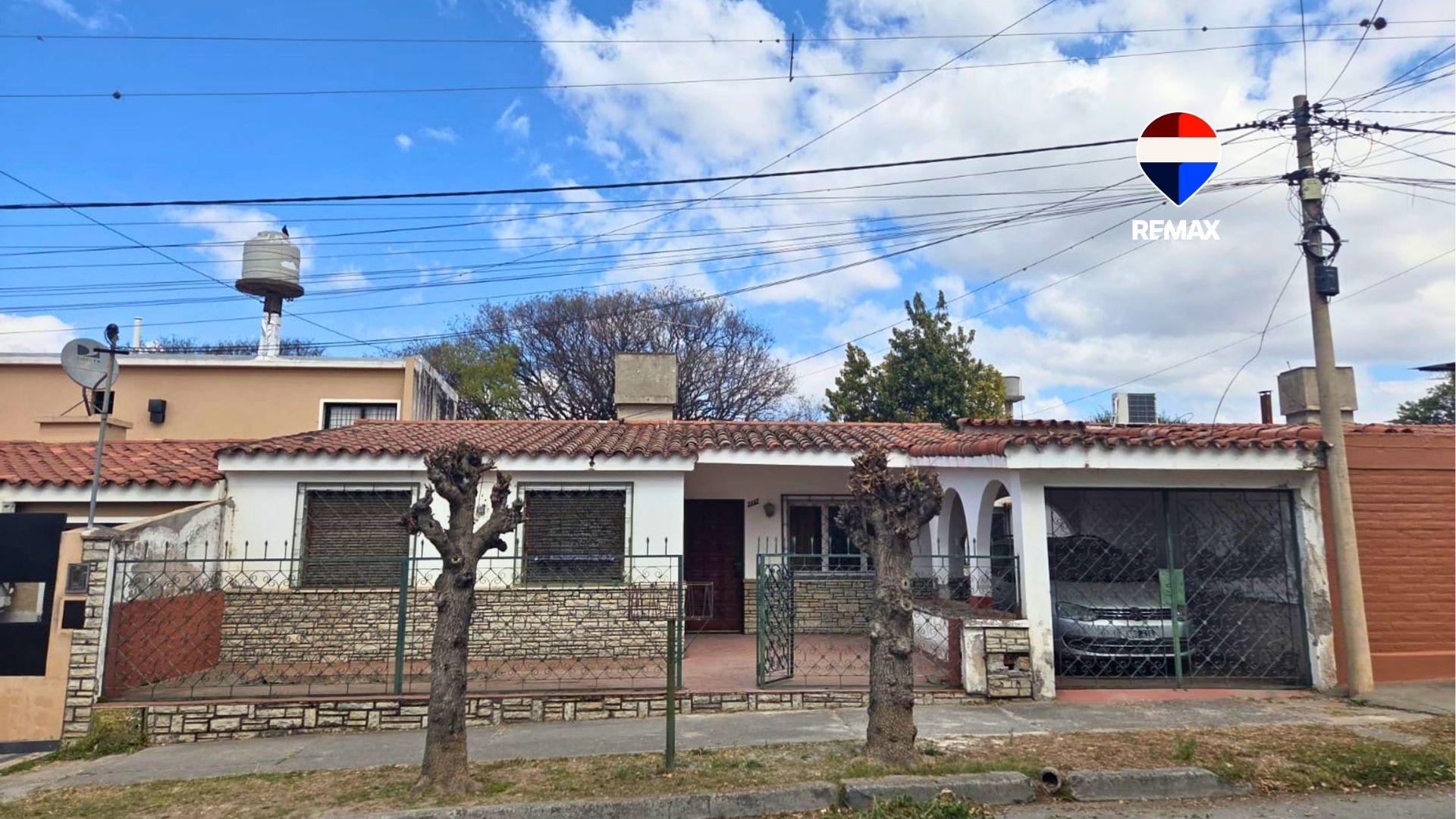 CASA A RECICLAR EN VENTA CALLE ESPAÑA 2300 - foto 1