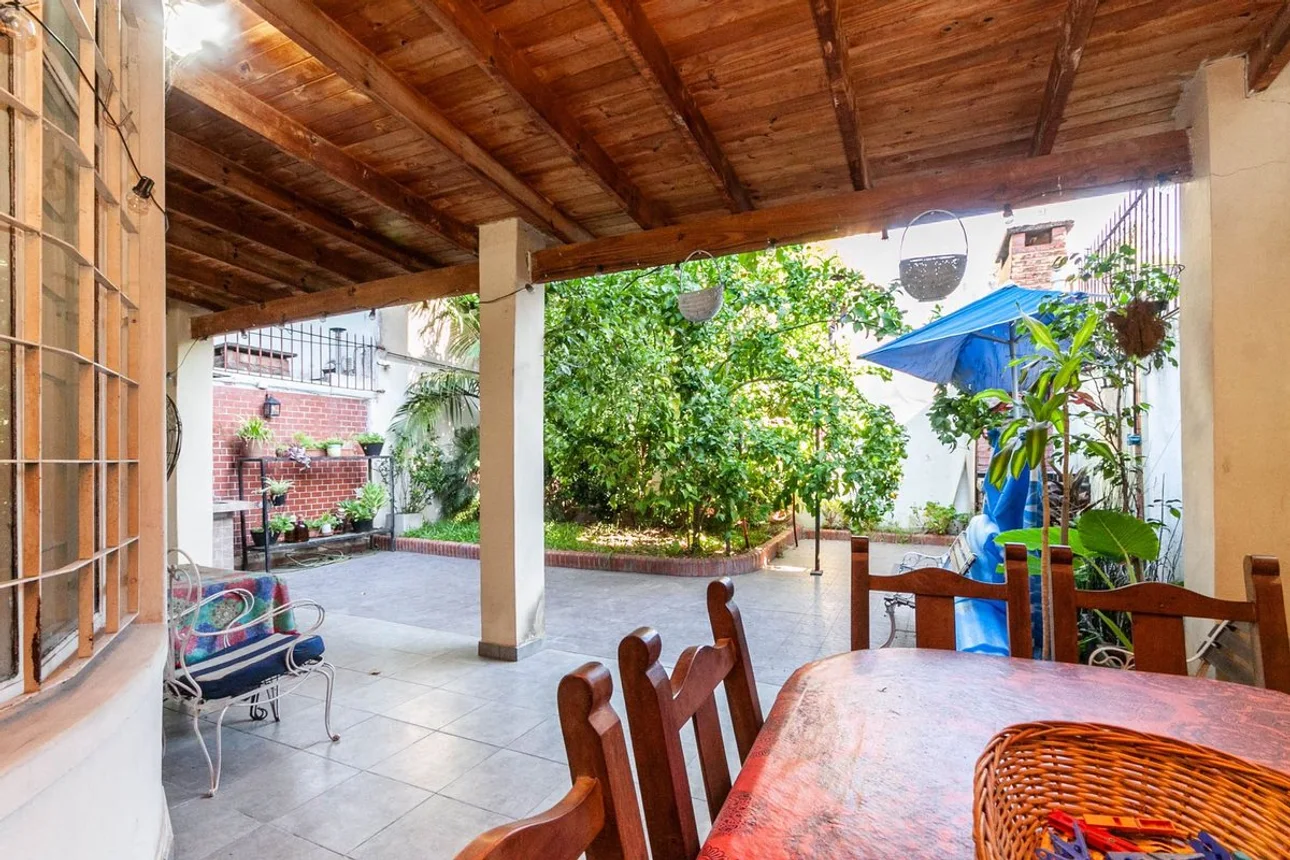 Casa de 4 ambientes en venta en Lanús Este, Tucumán 1400, foto 3