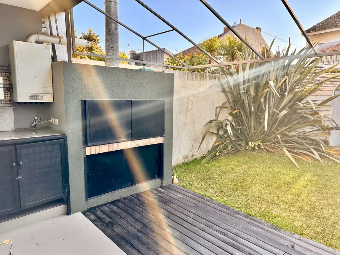 Casa dúplex en alquiler en Olivos, Pedro Goyena 2100