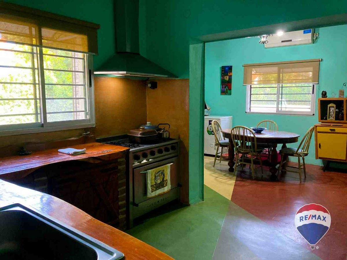 Foto 12 — CASA EN VENTA EN BARRIO EL TRÉBOL CON PILETA