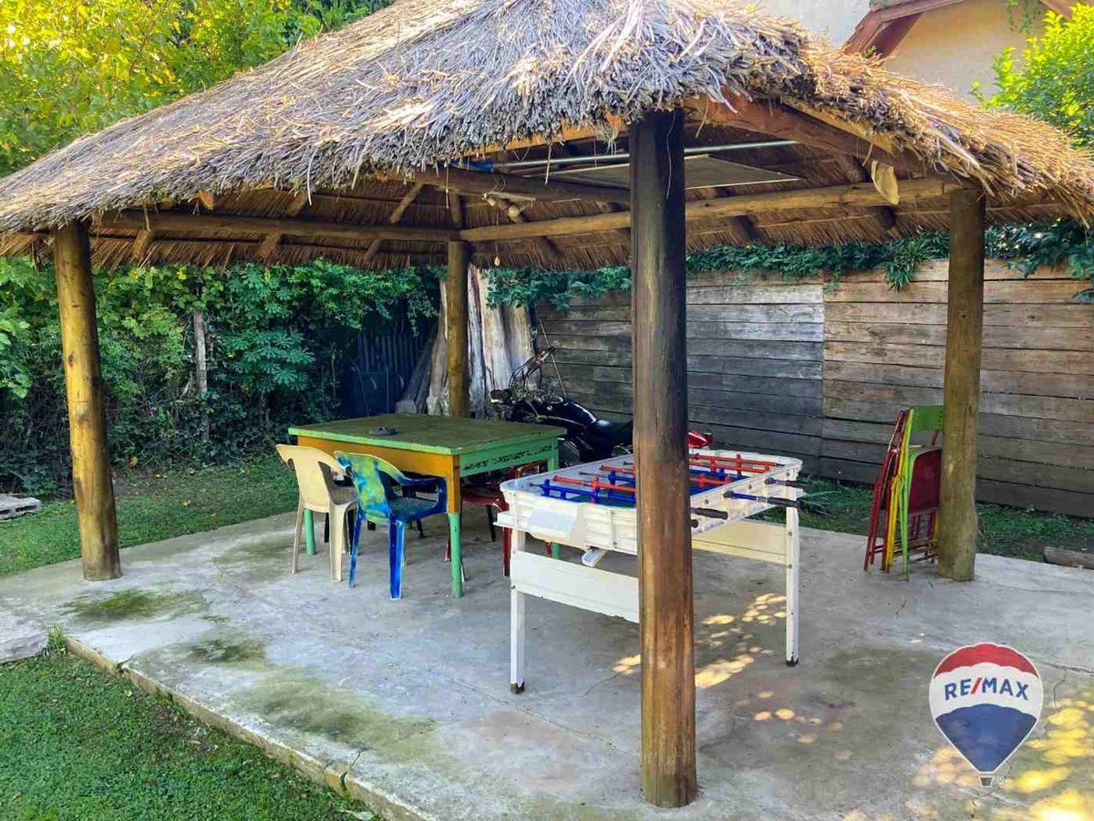 Foto 6 — CASA EN VENTA EN BARRIO EL TRÉBOL CON PILETA