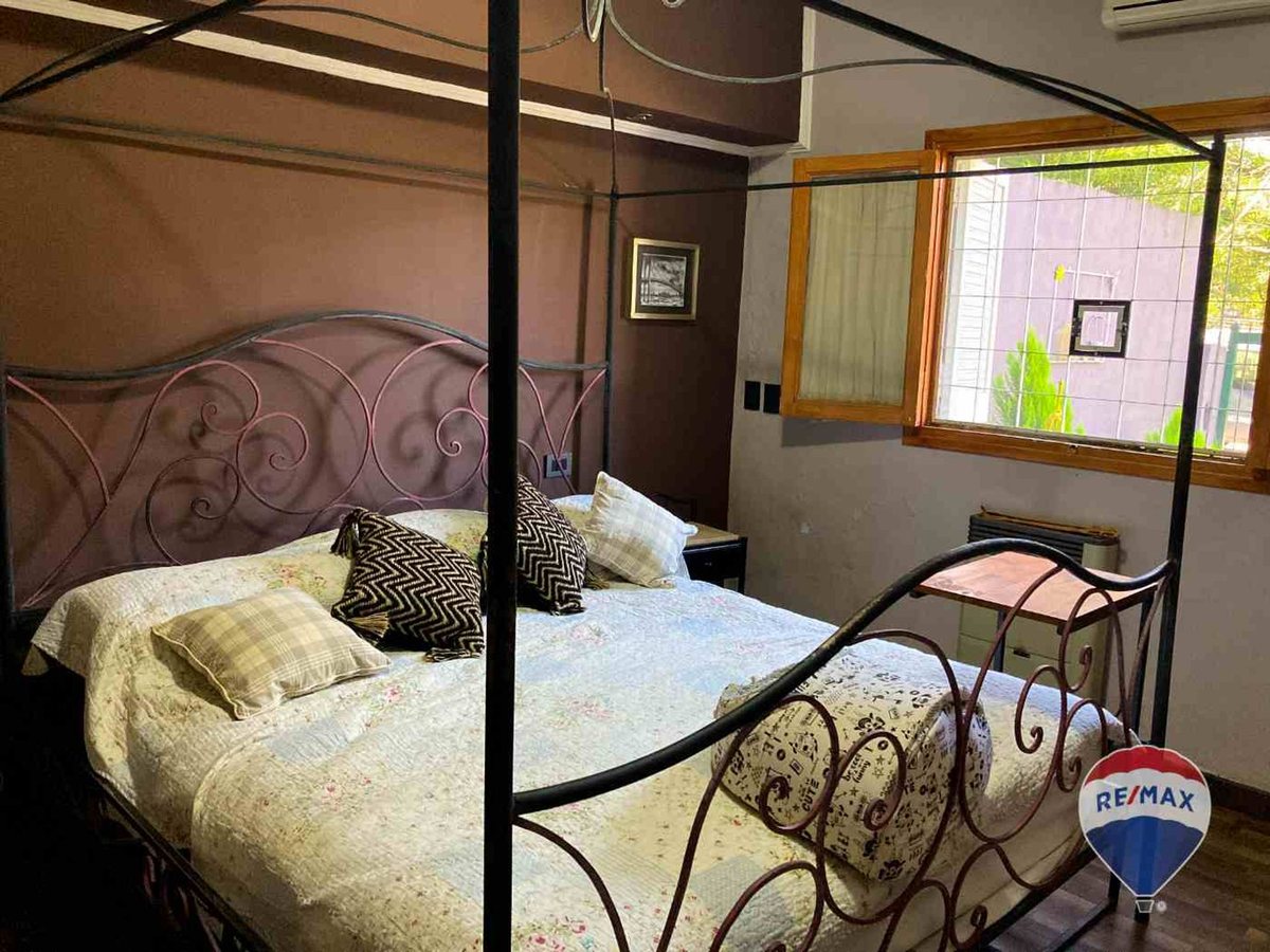 Foto 17 — CASA EN VENTA EN BARRIO EL TRÉBOL CON PILETA