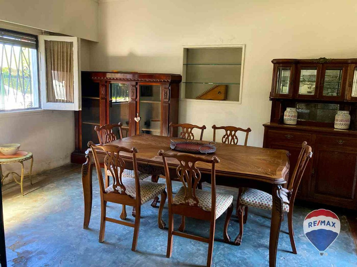 Foto 9 — CASA EN VENTA EN BARRIO EL TRÉBOL CON PILETA
