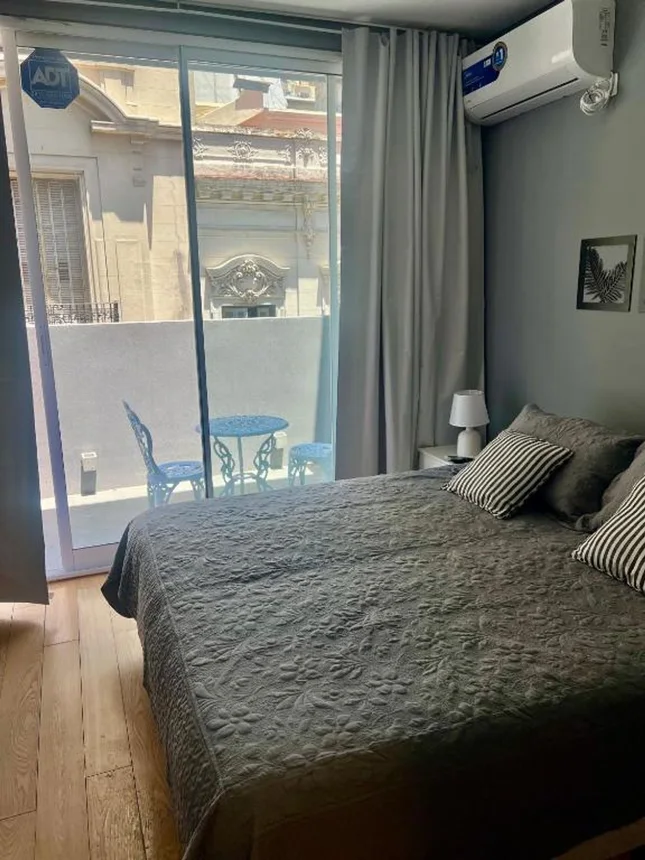 Venta 9 deptos en block con renta 14% + 2 cocheras, foto 1