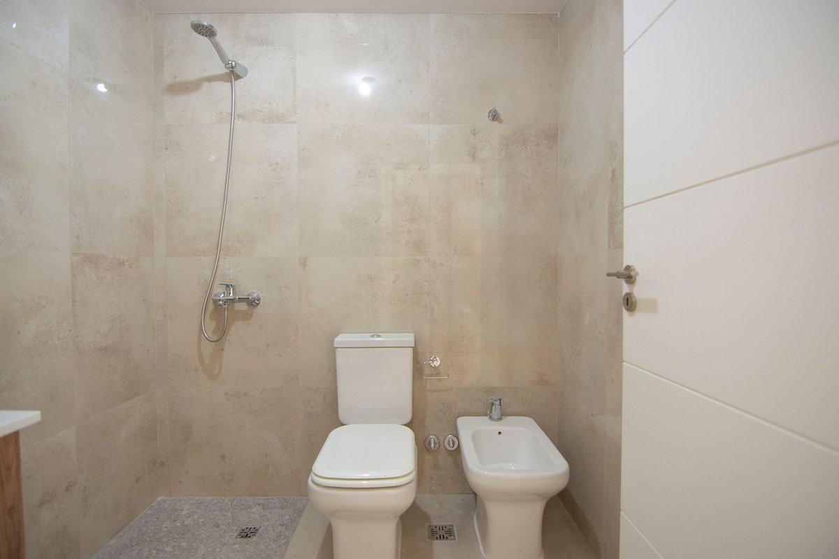 Foto 18 — VTA ESTR MONOAMB C/BALCON/ AMENIT EXC UBI S.TELMO