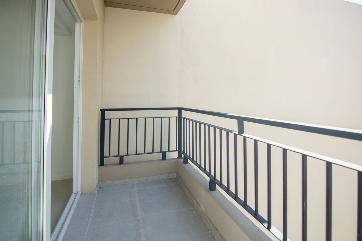 Foto 15 — VTA ESTR MONOAMB C/BALCON/ AMENIT EXC UBI S.TELMO