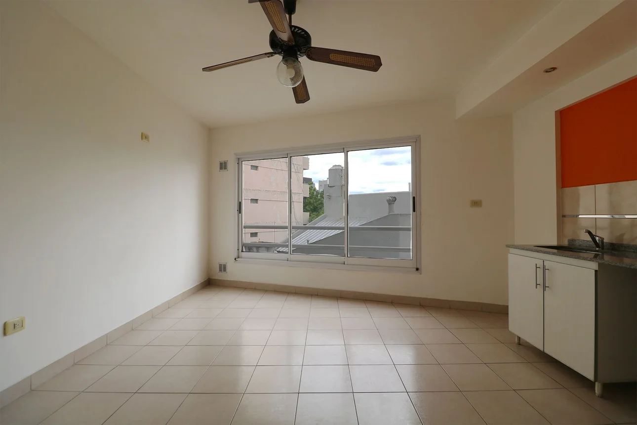Departamento en venta en Liniers, Avenida Rivadavia 10700, foto 5