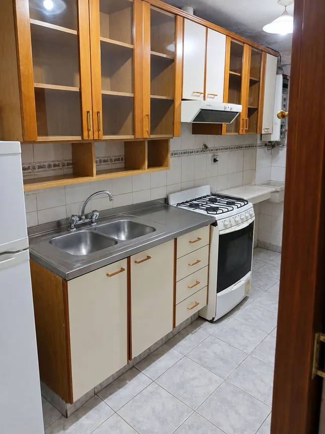 Venta depto 2 dorm c/ patio-planta baja-b sur-smt, foto 3