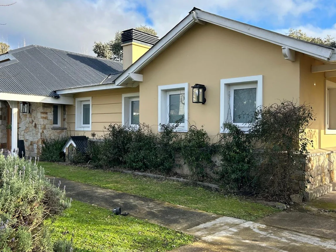 Casa de 5 ambientes en alquiler en Mar del Plata, Avenida Jorge Newbery 4500, foto 2