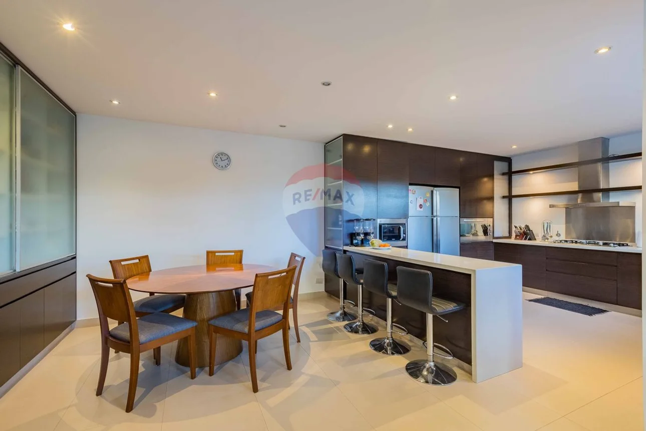 Casa en venta en Benavídez, foto 2