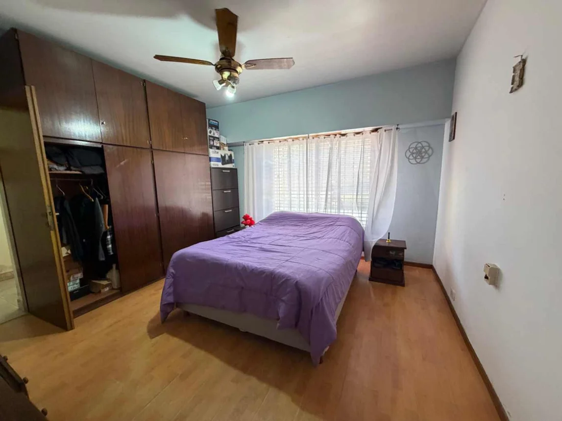 Casa de 6 ambientes en venta en Valentín Alsina, Tuyutí 3200, foto 4