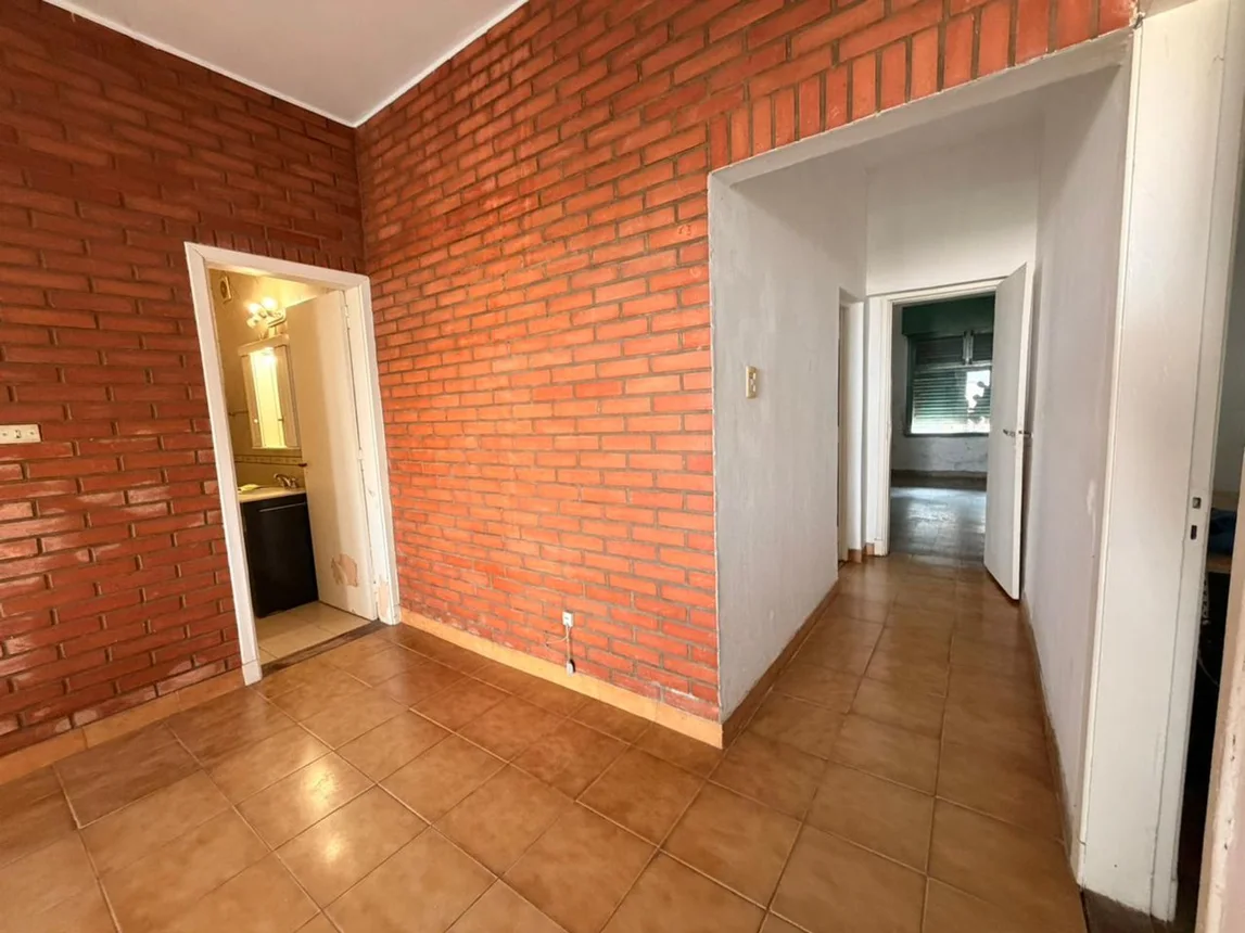 Casa en venta en Lomas de Zamora, foto 2