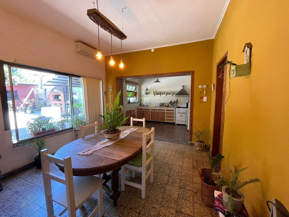Casa en venta en Lanús Este, foto 2