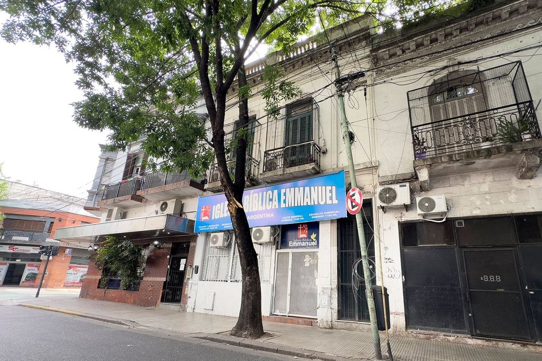 Venta Depósito- local en Balvanera