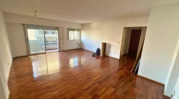 VENTA 3 DORMITORIOS CON COCHERA -SEMIPISO ZONA RIO