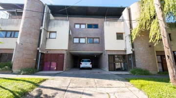 DPTO DUPLEX DOS DORMITORIOS Y TERRAZA EN GUADALUPE