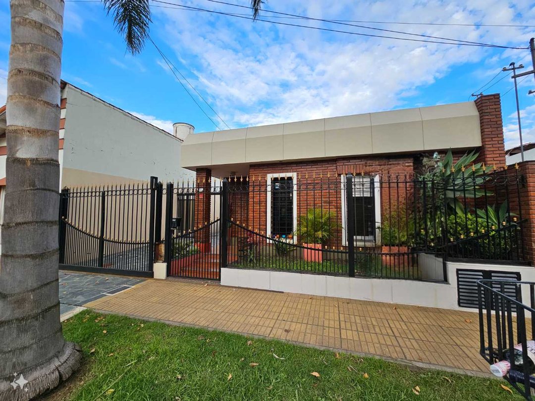 VENTA PH 3 AMB PATIO COCHERA MORON APTO CREDITO