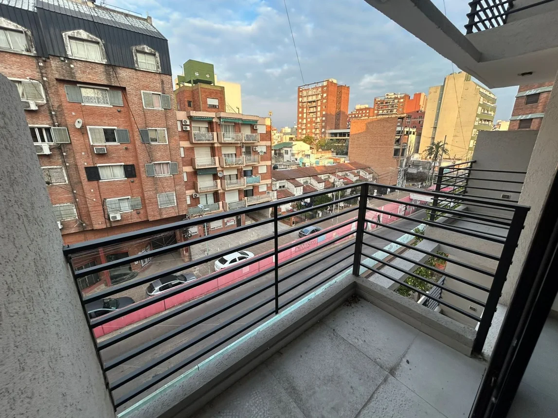 Monoambiente en venta en Morón, Intendente Ernesto Grant 0
