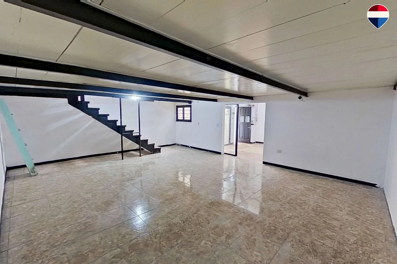 PH de 3 ambientes en venta en Sarandí, Avenida Bartolomé Mitre 3500