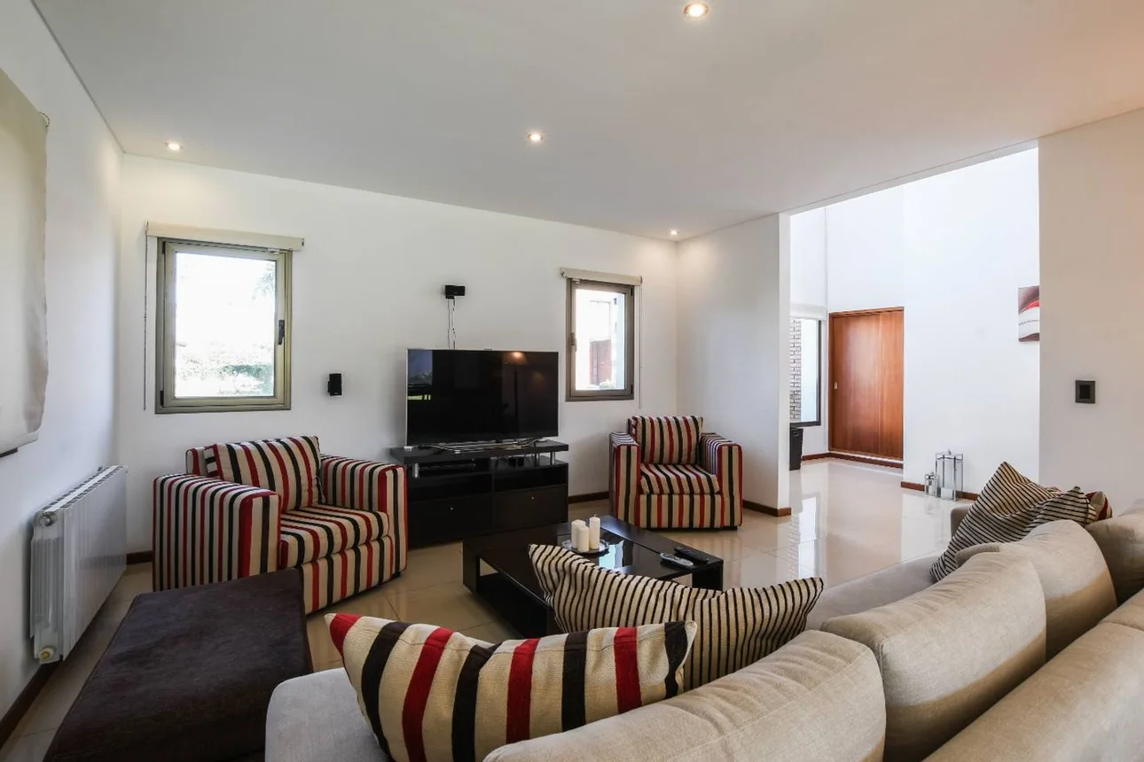 Casa dúplex de 4 ambientes en venta en Funes, Avenida Fuerza Aerea 2300, foto 5